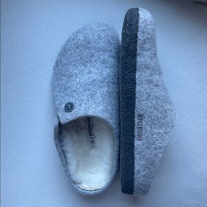BIRKENSTOCK Zermatt Genuine Shearling Lined Slipper, Grey; size 34 (3-3.5US)